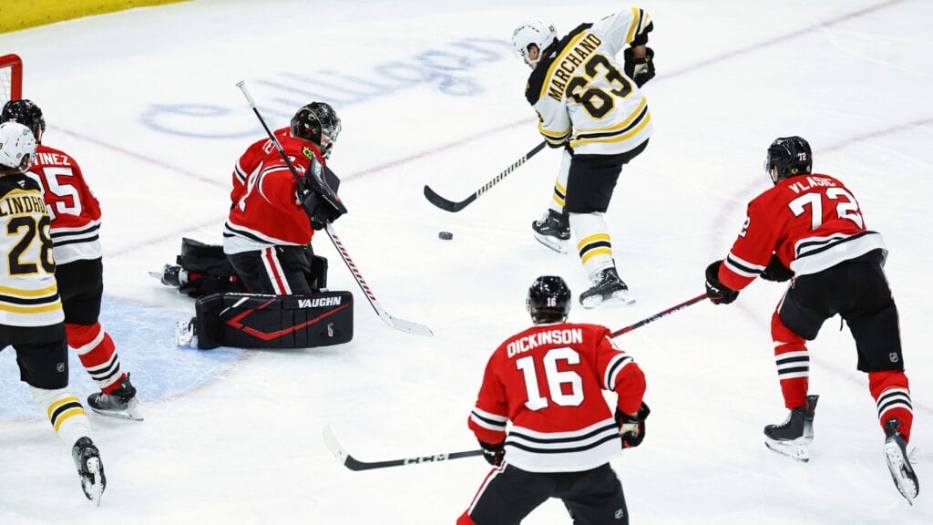 Morning Chirps: Self-inflicted wounds do in the Blackhawks again