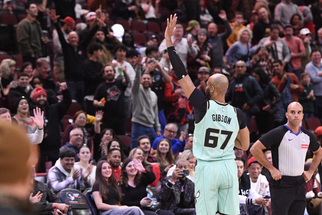 Taj Gibson relishes “special” ovation from Bulls fans