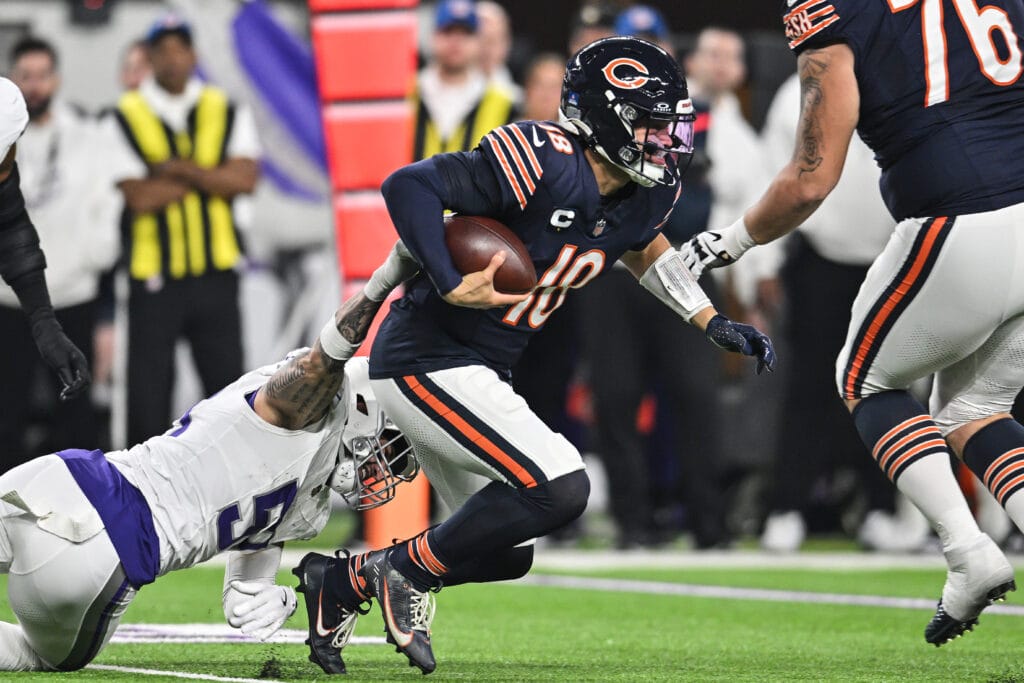 Bears find new ways to embarrass themselves in Monday night loss to the Vikings