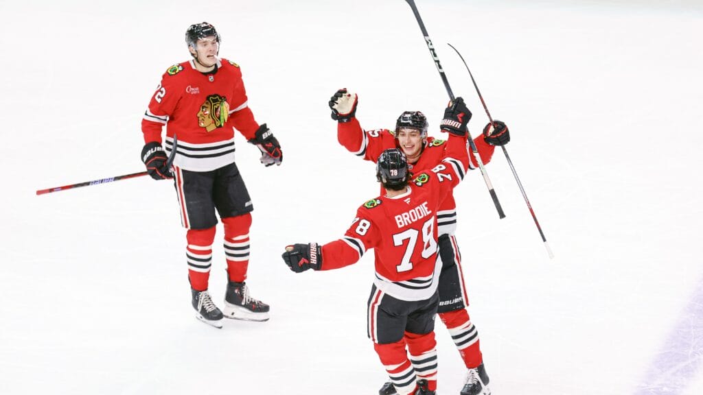 Morning Chirps: Blackhawks scorching-hot penalty kill sparks comeback
