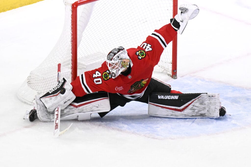 Blackhawks Recap: Foligno, Hawks bounce back with gritty win over Canadiens