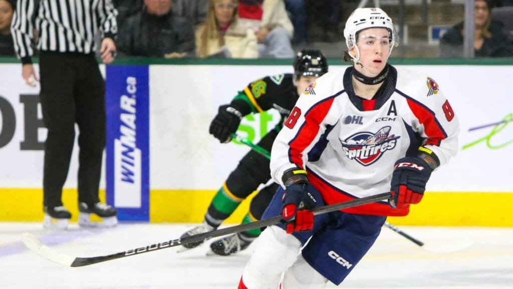Blackhawks sign AJ Spellacy to entry-level deal