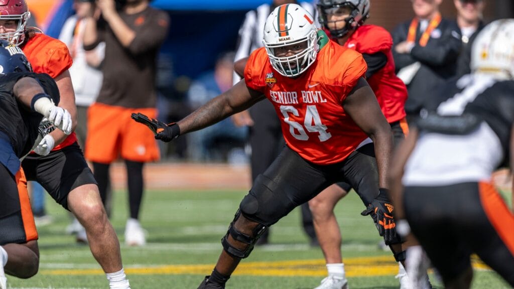 National team offensive lineman Jalen Rivers of Miami (64) looks to block during Senior Bowl practice for the National team at Hancock Whitney Stadium.