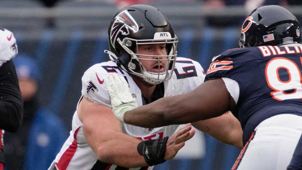 Chicago Bears new center Drew Dalman