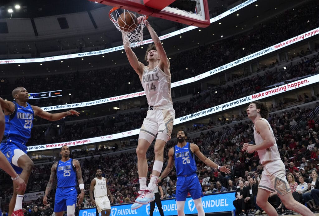 Matas Buzelis scores 28 in the Chicago Bulls loss