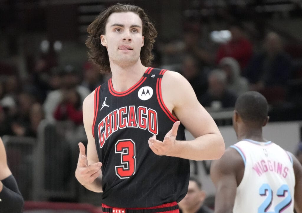 Josh Giddey celebrates a three-pointer in the Chicago Bulls win over the Miami Heat