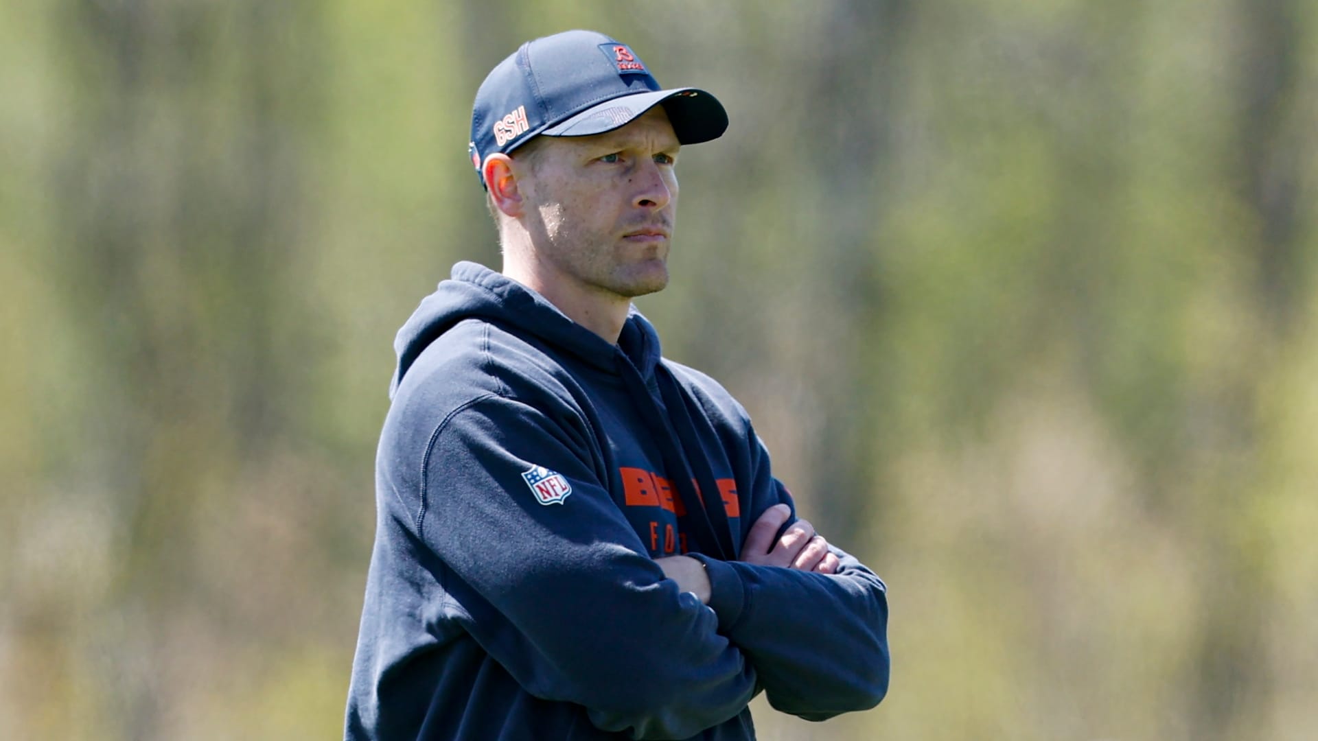 May 9, 2025; Lake Forest, IL, USA; Chicago Bears head coach Ben Johnson (R) looks on during the Rookie Minicamp at Halas Hall.