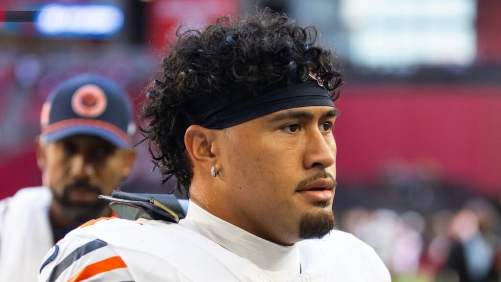 Chicago Bears linebacker Noah Sewell (44) against the Arizona Cardinals at State Farm Stadium.