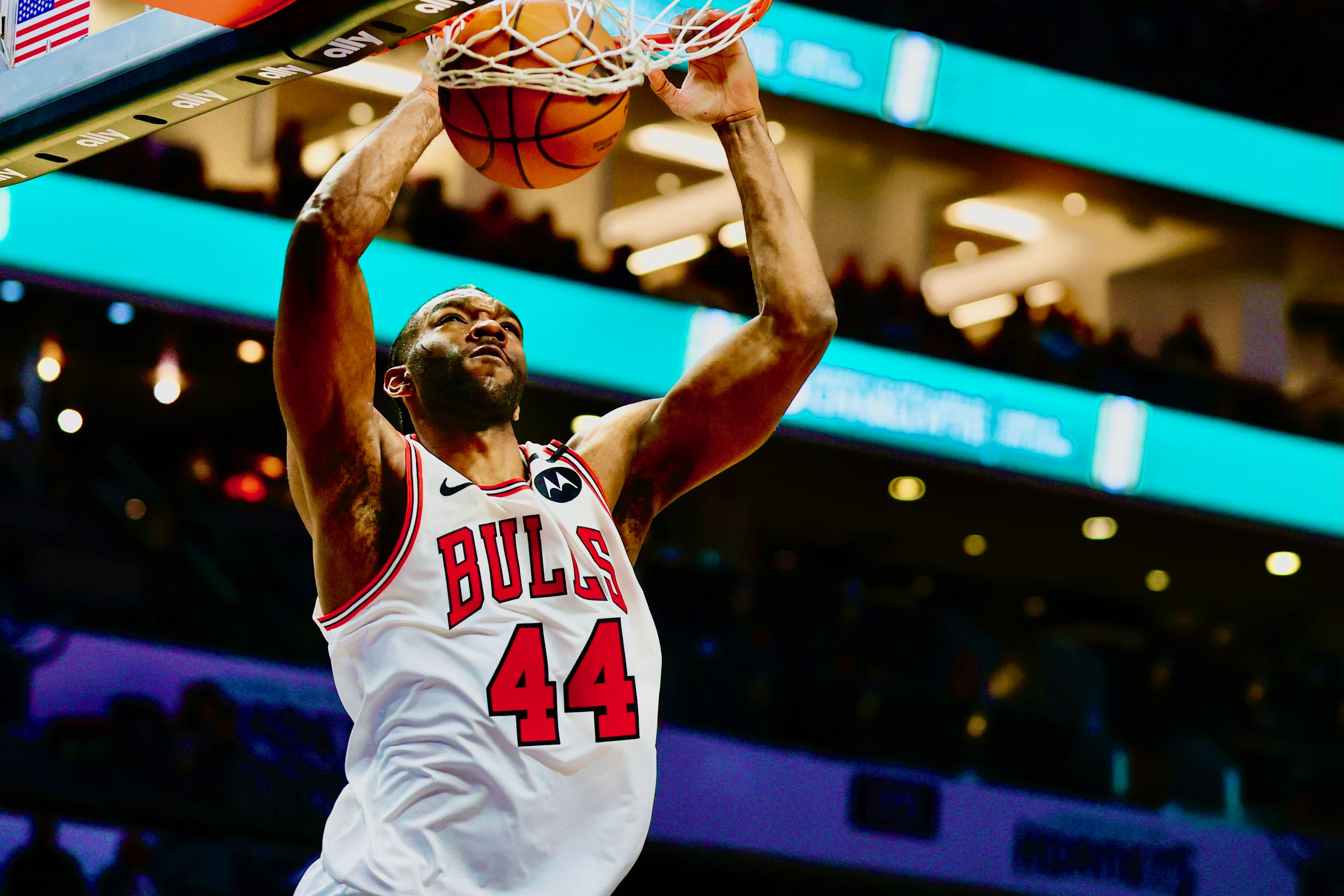 Apr 6, 2025; Charlotte, North Carolina, USA; Chicago Bulls forward Patrick Williams (44) dunks against the Charlotte Hornets during the second half at Spectrum Center.