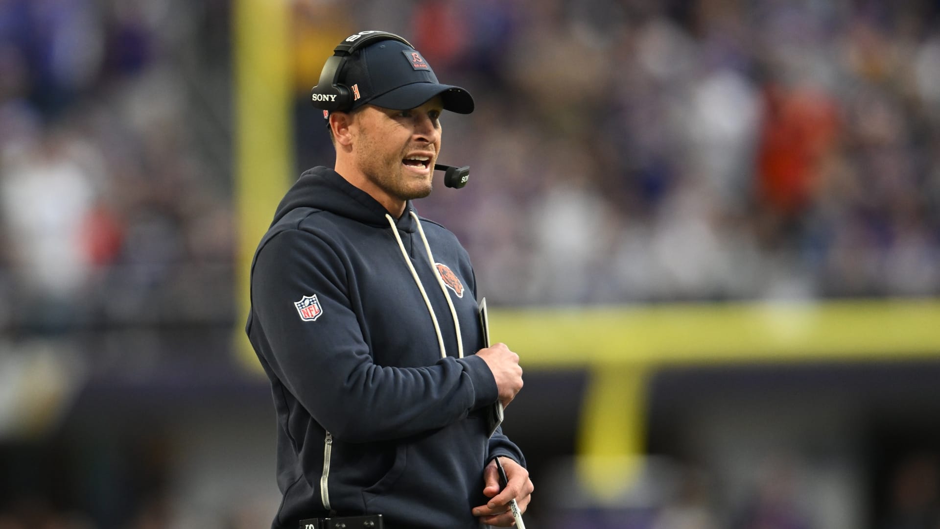 Chicago Bears head coach Ben Johnson stands on the sidelines during the fourth quarter against the Minnesota Vikings at U.S. Bank Stadium. Mandatory Credit: Jeffrey Becker-Imagn Images