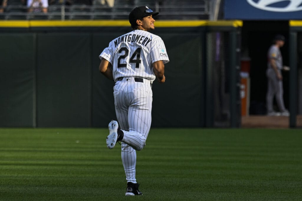 Jun 9, 2026; Chicago, Illinois, USA; Chicago White Sox right fielder Braden Montgomery (24) takes the field during the first inning against the Atlanta Braves at Rate Field.