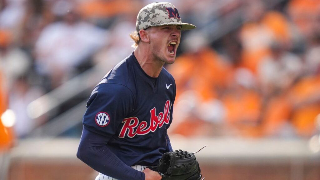 Cade Townsend wastes no time showing why Cubs made him a first-round pick