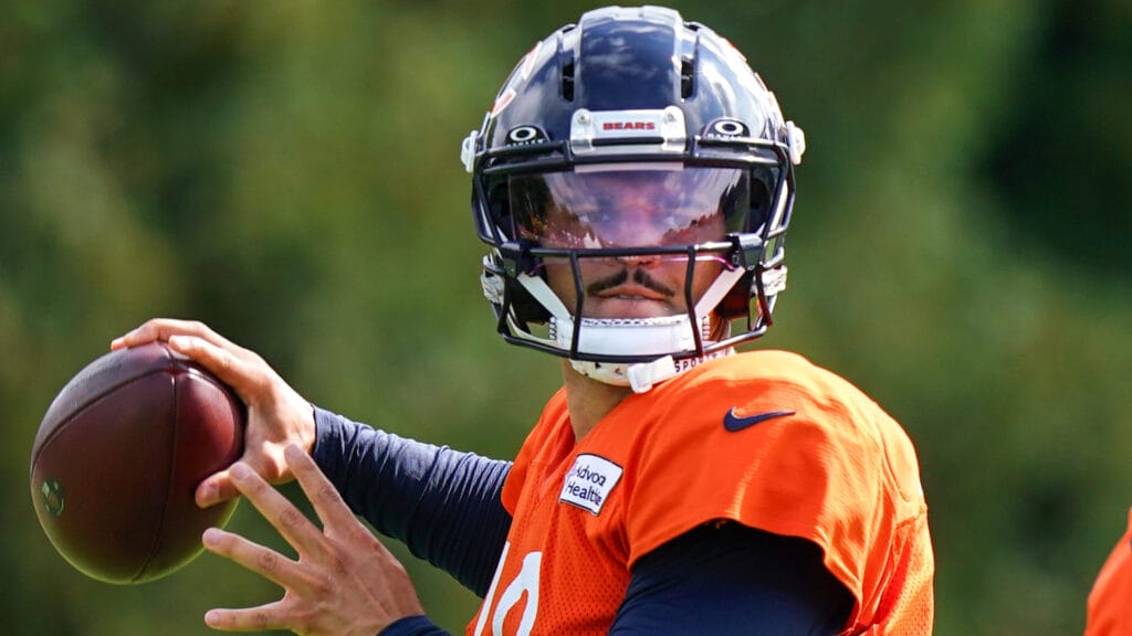 Chicago Bears quarterback Caleb Williams (18) throws a pass during a joint training camp at the Kettering Health Practice Fields, Thursday, Aug. 20, 2026, in downtown Cincinnati.