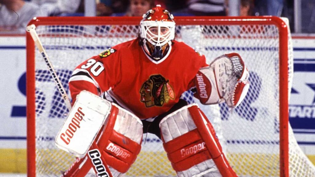 Remembering the 1991-92 Blackhawks: Keenan makes more changes, Belfour wants to get paid