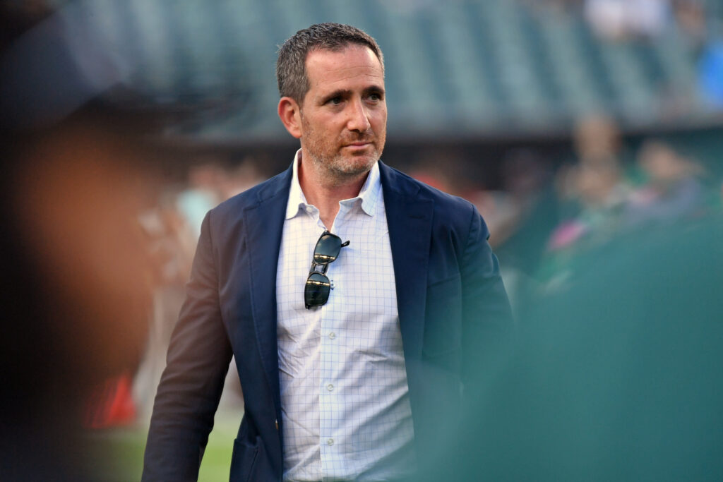 Eagles Insights: Howie Roseman’s trade deadline, Nolan Smith’s development, ground game vs. Dallas