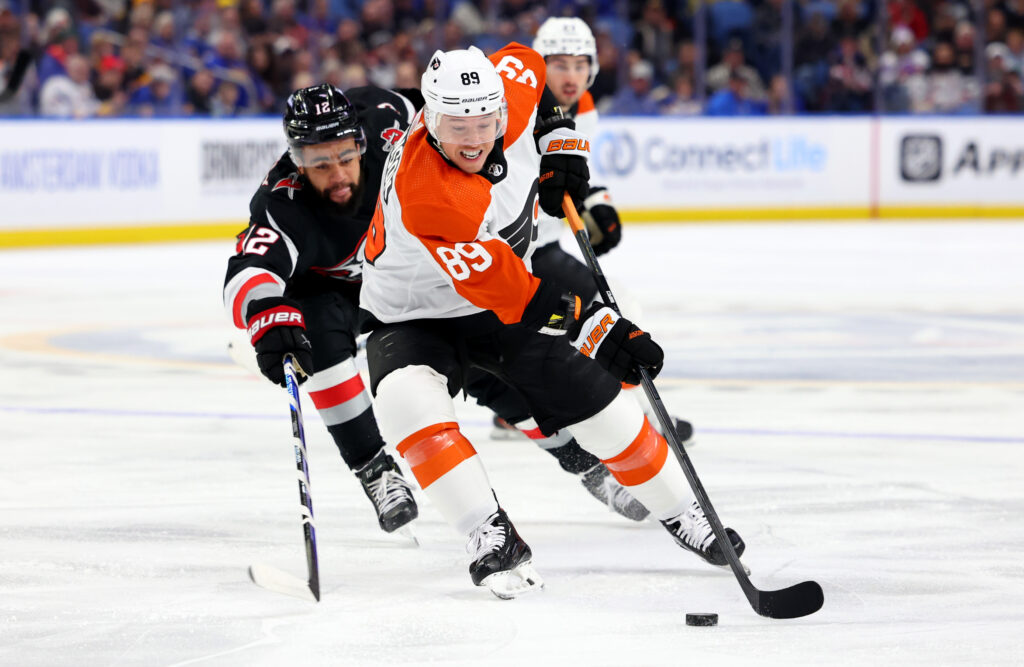 Neck guards make first appearance with Flyers, as Konecny, Atkinson and Sanheim test them out