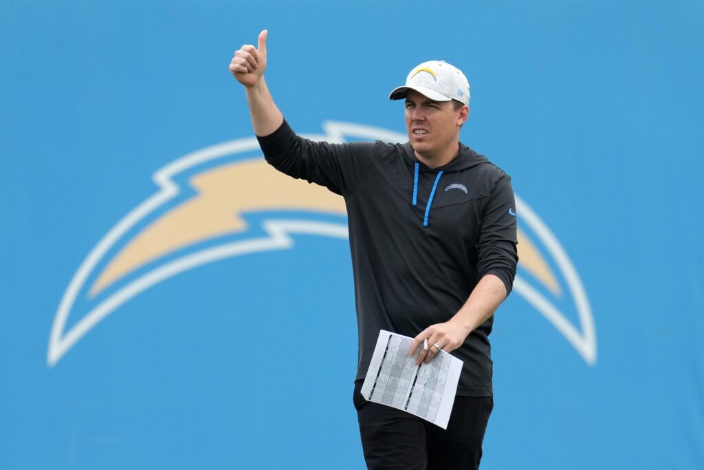 ‘Fresh ideas’ for a ‘stale’ Eagles offense? 5 thoughts on Kellen Moore as offensive coordinator