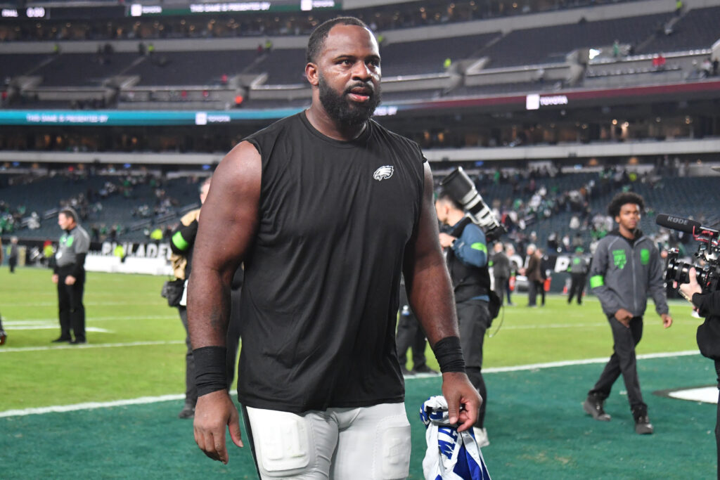 This week in Eagles: Fletcher Cox says farewell, a new TE added, Packers in Brazil