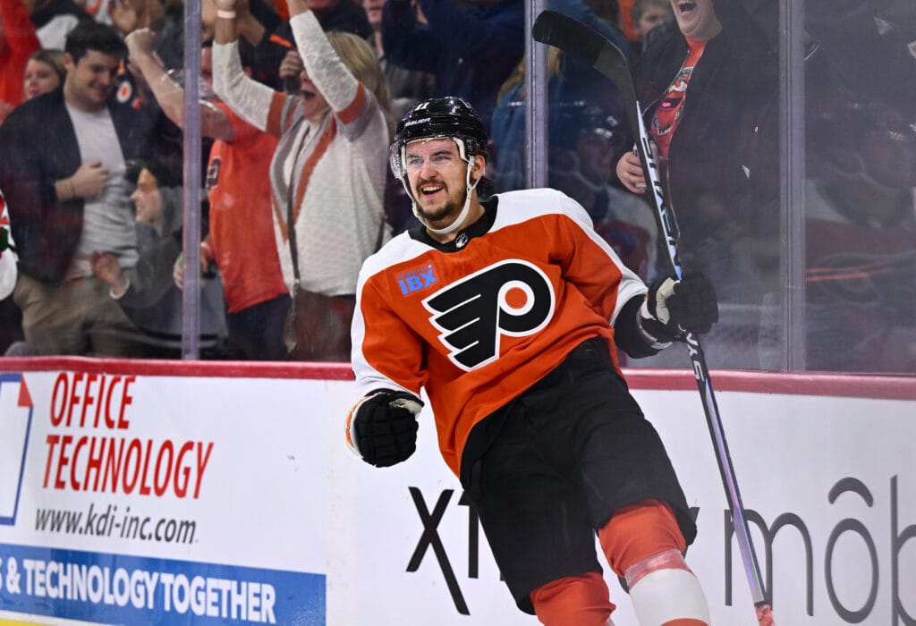 Breaking down the Konecny extension — good move or mistake?