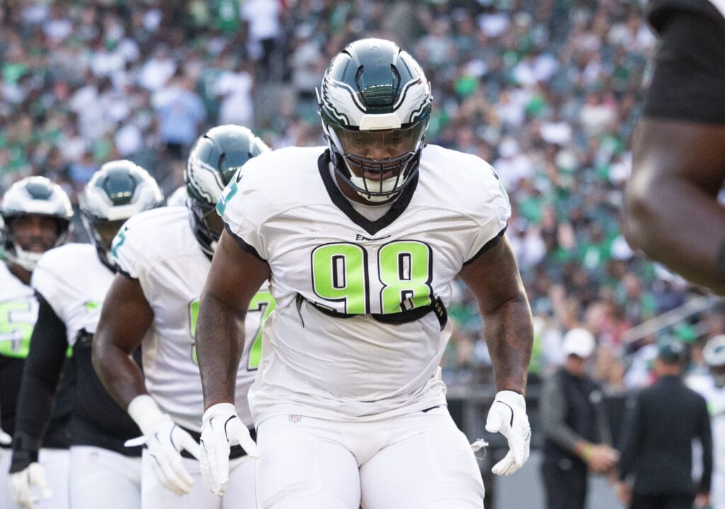 Eagles training camp report: From Jalen Carter-Tyler Steen beef to Quinyon Mitchell shadowing DeVonta Smith