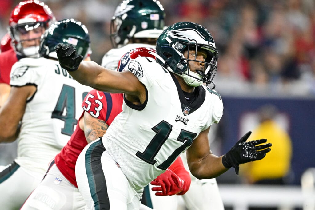 Bowen: Nakobe Dean tackles task of regaining his former stature with Eagles