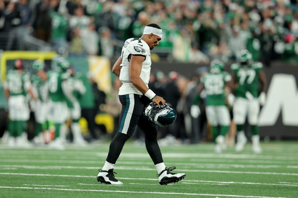 Why the Eagles are wearing black and white uniforms — not green — as the home team in Brazil