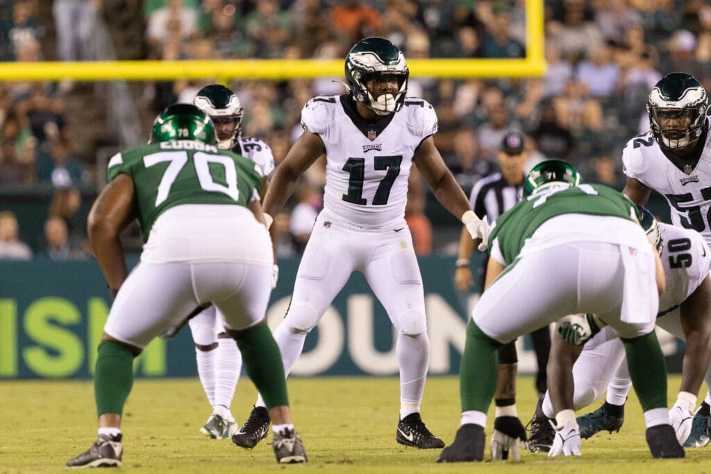 Nakobe Dean to remain Eagles’ starting LB — and he earned the job over Devin White in training camp