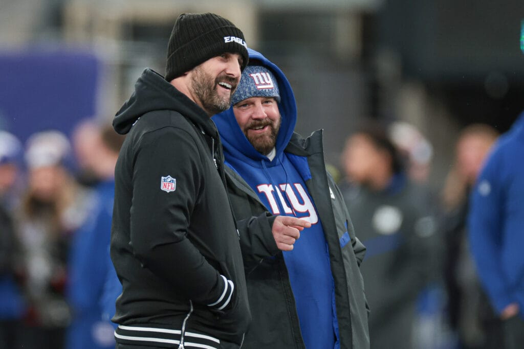 Eagles-Giants pre-game notes and prediction: Darius Slay active, Sydney Brown debuts, Johnson & Johnson on O-line