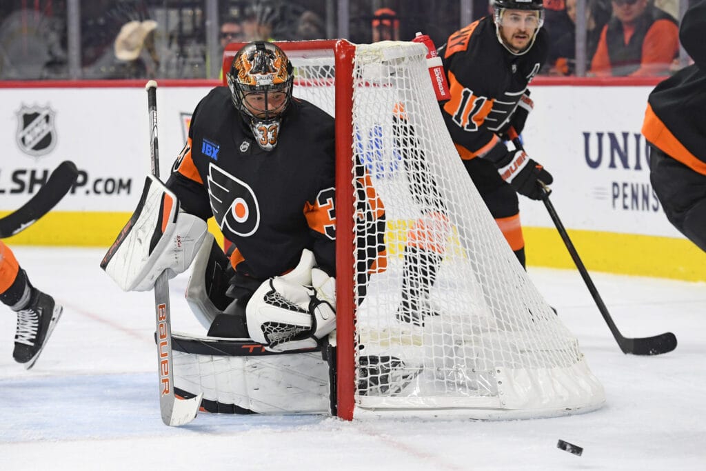 Flyers still have a lot to fix, but goalie situation looks resolved (for now)