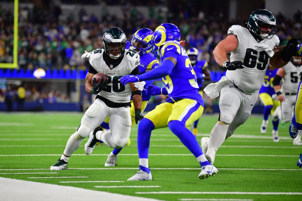 Fran’s film review: Eagles’ O-line paves way for Saquon Barkley’s career day while Vic Fangio’s in-game adjustments shine again