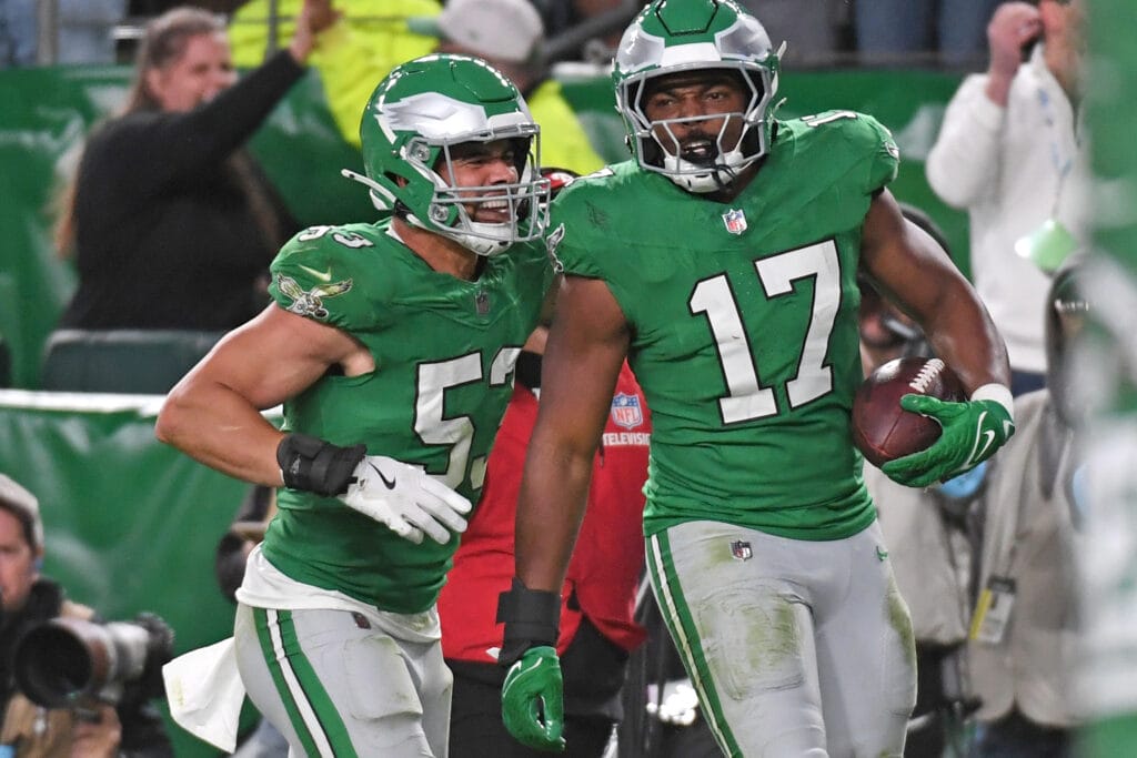 How Zack Baun, Nakobe Dean, an old-school coordinator and a no-nonsense position coach have made linebacker the glue of the Eagles defense again