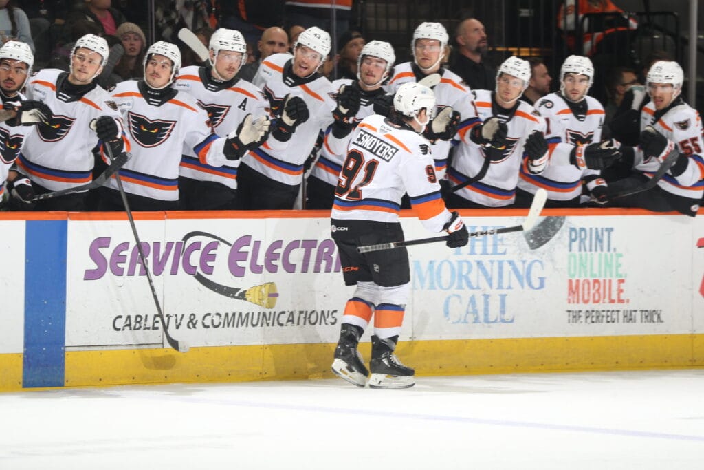 Phantoms November notebook: Lycksell dominating, Desnoyers gaining ground