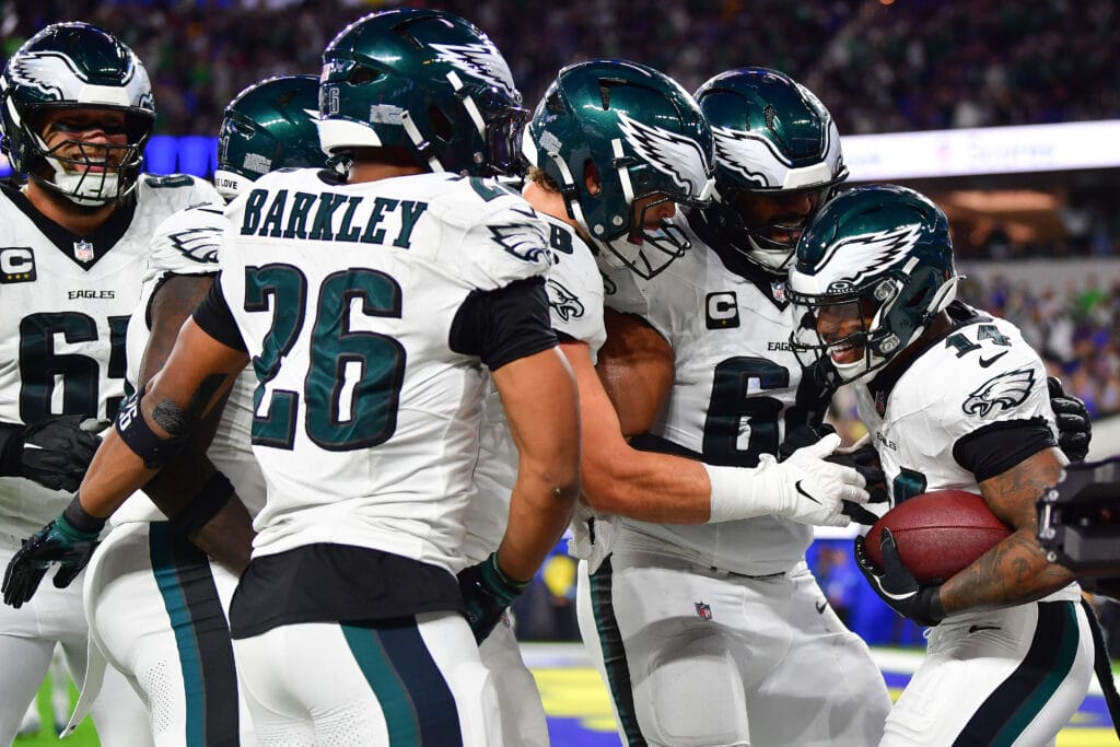 Eagles insights: No. 1 seed within reach, Kenny Gainwell’s popularity, Bryce Huff’s potential return
