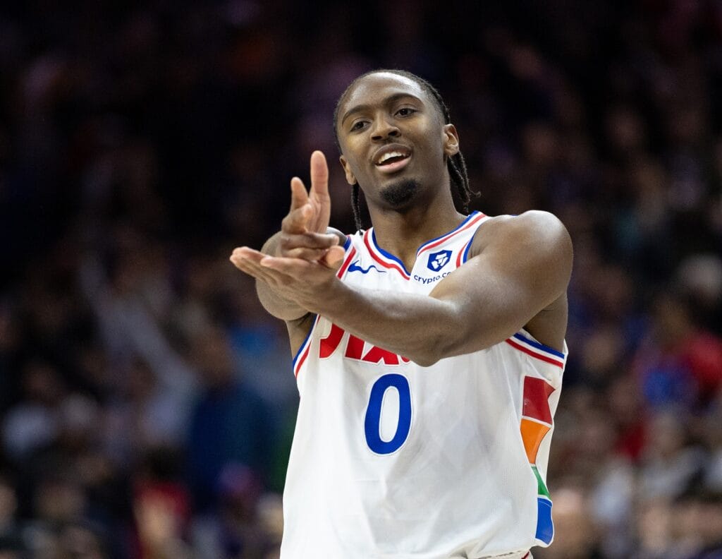 An officiating circus brought out the Sixers’ best vs. the Spurs