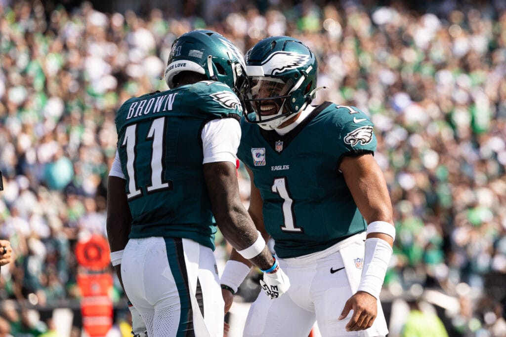 Eagles updates: Jalen Hurts ‘ready to go’ after clearing concussion protocol; A.J. Brown playing through knee injury, ‘gotta be out there’ after last season