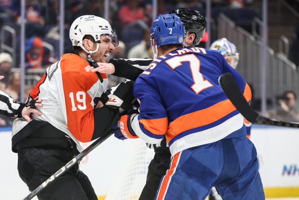 10 observations: Flyers avenge Ryan Poehling, storm back to beat Islanders after questionable hit