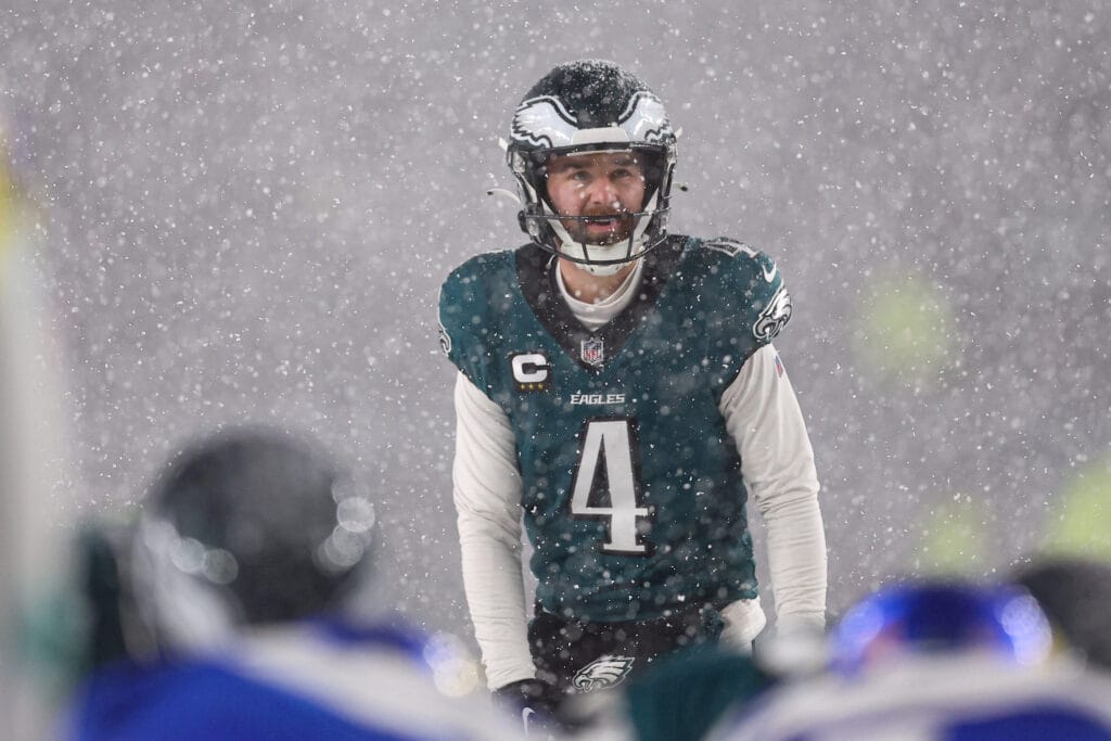 Bowen: Is Jake Elliott going to be the Eagles’ Mitch Williams, or can he kick inconsistency?