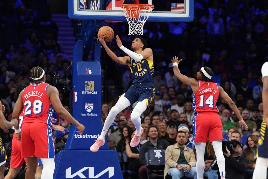 Tyrese Haliburton with a reverse layup vs. the Sixers