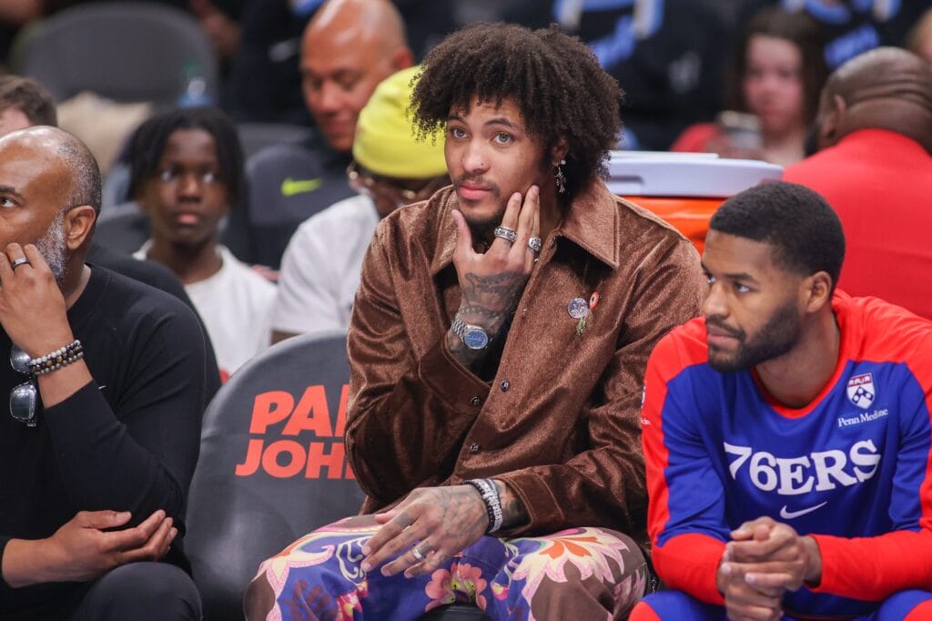 Sixers lose to Hawks in Sunday night snoozefest