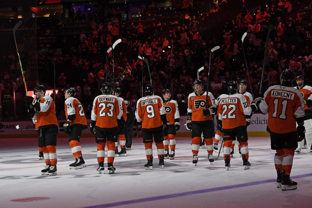 10 observations: Flyers can’t keep up with desperate Blue Jackets, fall in final home game of season