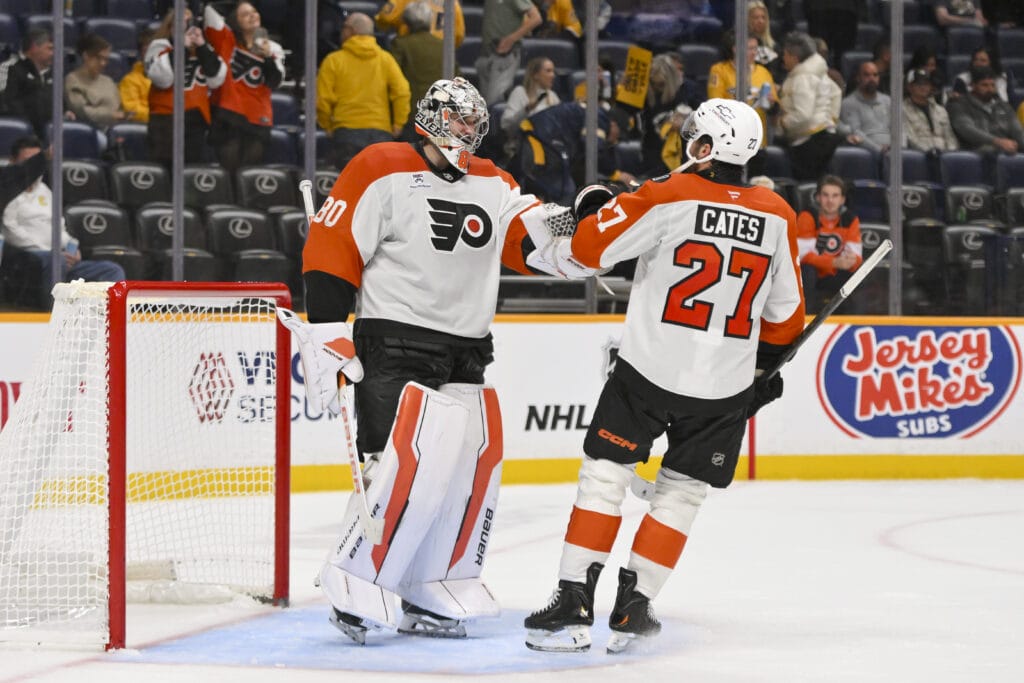 5 observations: Dan Vladar stands on his head, as Flyers overcome early struggles to take down Predators 3-1