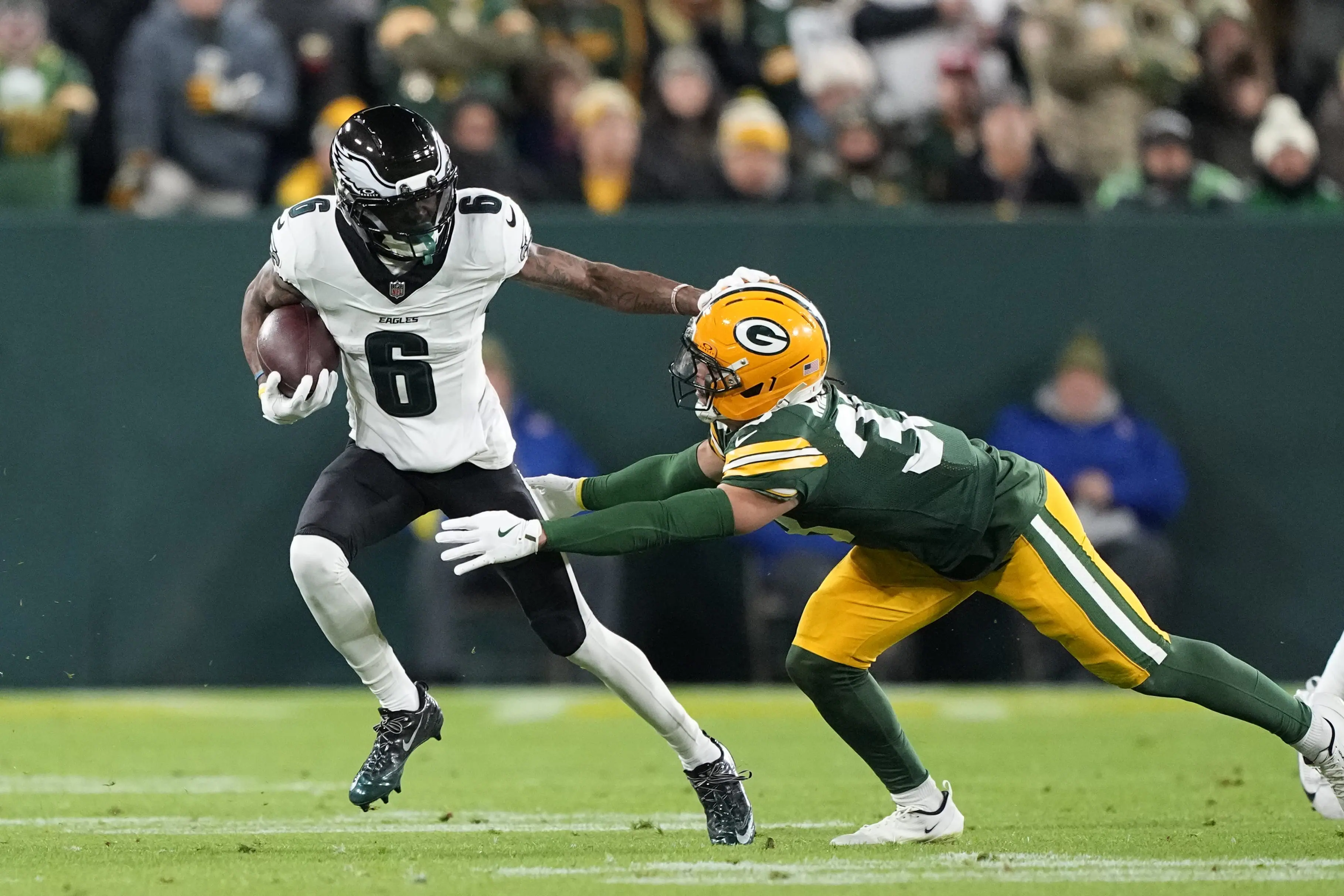 Instant Observations from Eagles 10 Packers 7: DeVonta Smith TD makes dominant defensive performance stand - PHLY Sports