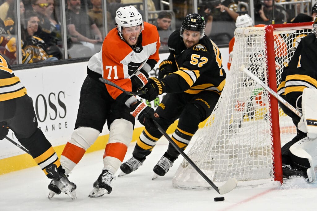 Flyers forward Tyson Foerster