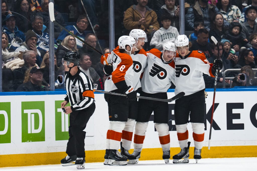 5 observations: Flyers spot Canucks first 11 minutes, then take over with help of Konecny, Cates, Michkov and Vladar