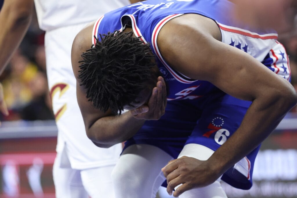 Instant observations: Cavs dominate Sixers in horrific game for Tyrese Maxey, Joel Embiid