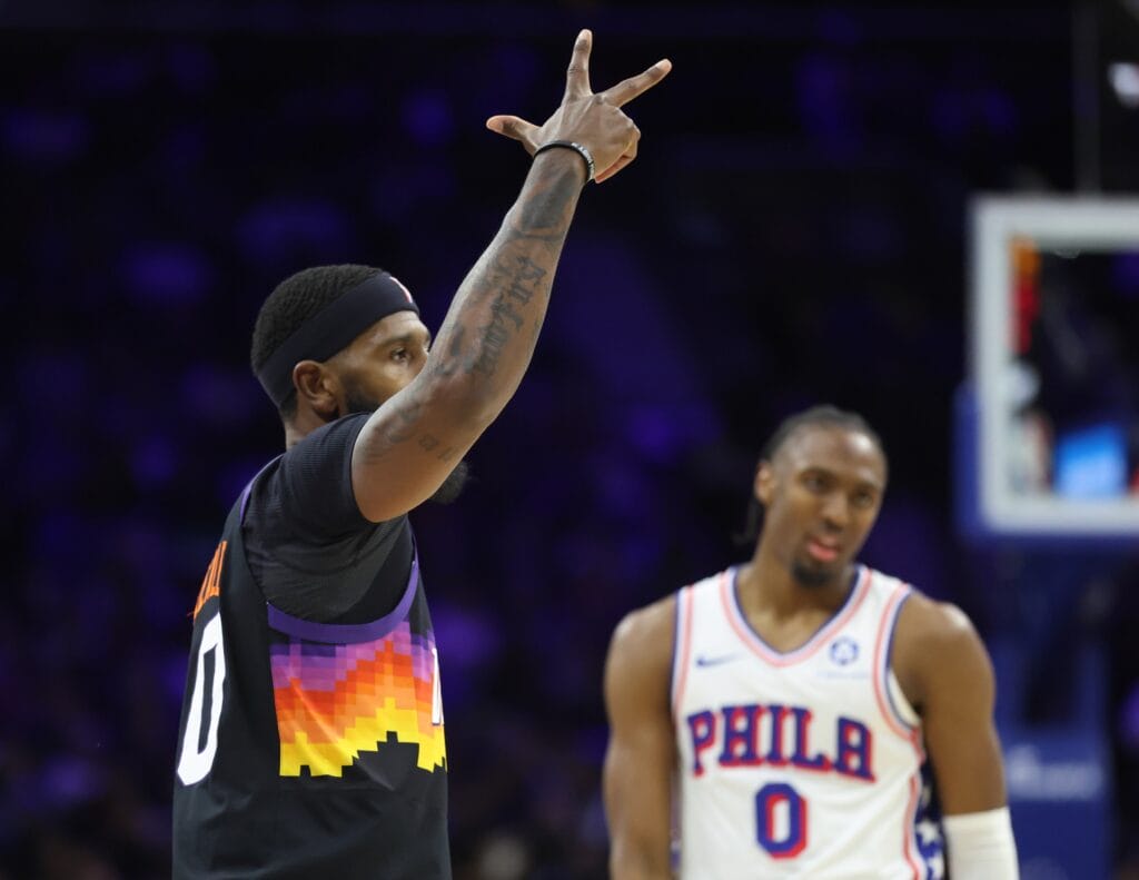 Instant observations: Tyrese Maxey, Sixers collapse in third quarter vs. Suns