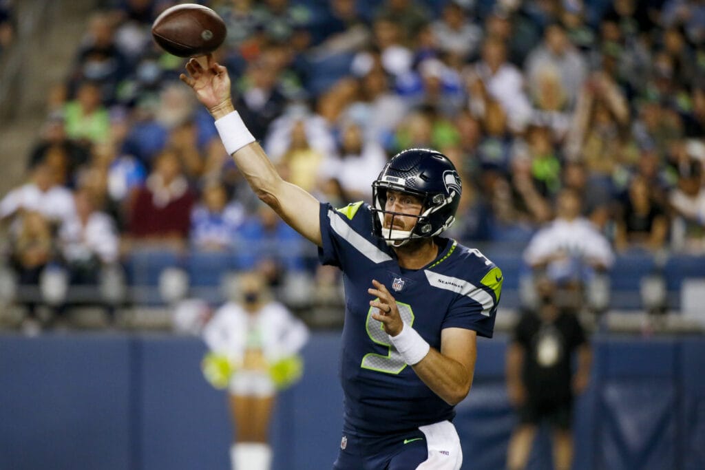 ‘A brilliant mind:’ Why Sean Mannion’s Super Bowl peers believe the Eagles struck gold with their new offensive coordinator