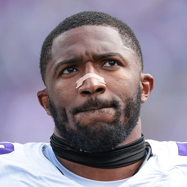 Eagles edge rusher Jonathan Greenard, formerly with the Minnesota Vikings, (58) looks on during the second half against the New York Giants at MetLife Stadium. Mandatory Credit: Vincent Carchietta-Imagn Images