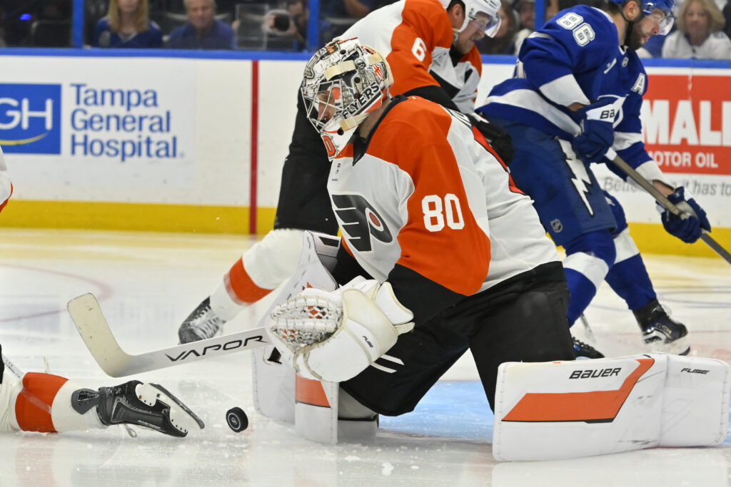5 observations: Flyers’ start-of-season spiral continues as they get taken apart by Tampa
