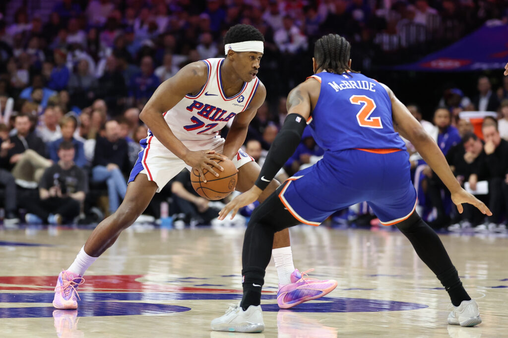 Ariel Hukporti’s injury casts dark cloud over encouraging Sixers preseason opener